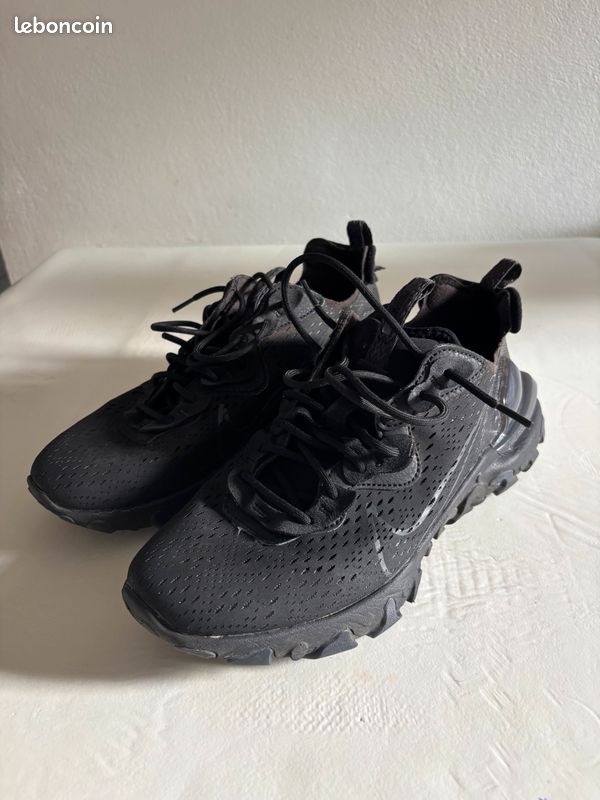 Nike React Vision Triple Black (image 2)