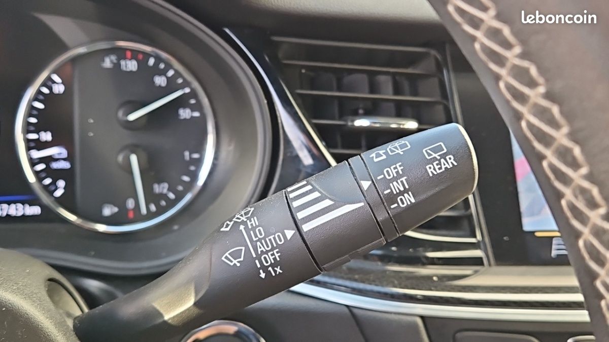 Opel INSIGNIA SPORTS TOURER 1.5 DIESEL 122 CH BVA8 ELEGANCE BUSIN (image 21)