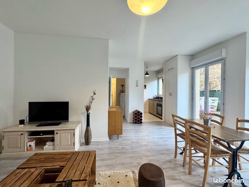Appartement 2 pièces 53 m² · à Villemomble · 52,6 m² · 1 150 €/mois