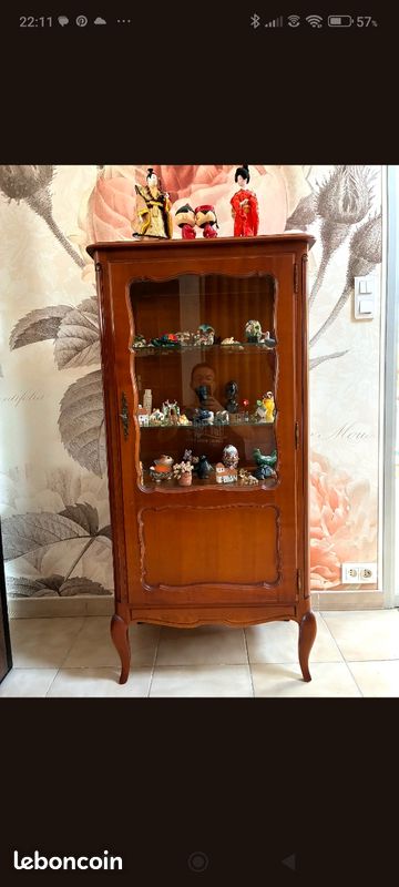 Argentier ou vitrine style louis xv (image 2)