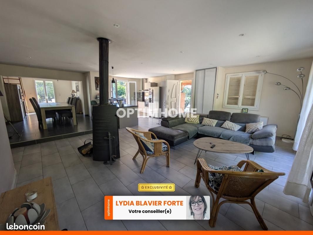 Maison 6 pièces 128 m² · à Aureil · 128 m² · 169 000 €