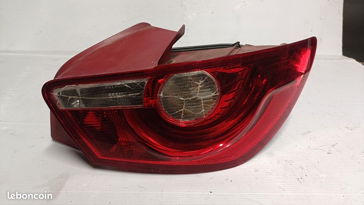 Feux arrière droit seat Ibiza 4 (image 1)