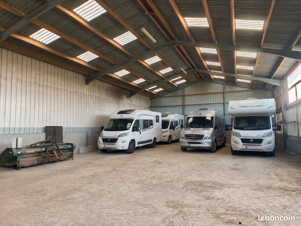 Stockage · à Haute-Avesnes · 55 €/mois