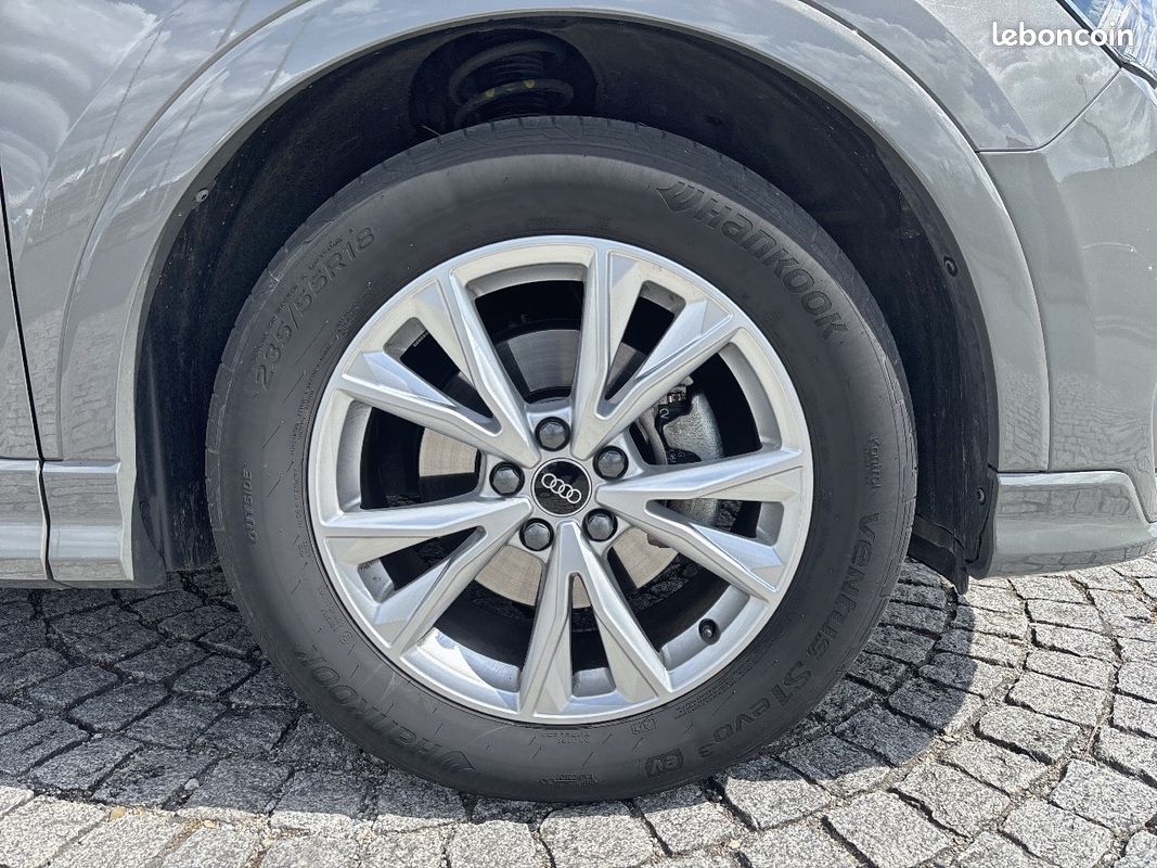 AUDI Q3 Sportback 35 TFSI 150 ch S tronic 7 S line (image 9)