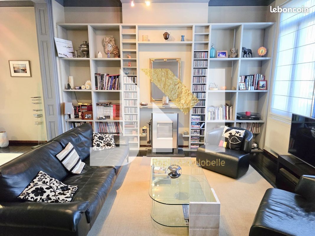 Maison 7 pièces 250 m² · à Valenciennes · 250 m² · 622 800 €