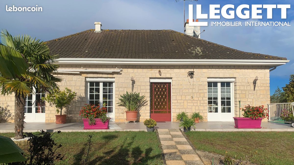 Maison 5 pièces 120 m² - Vouneuil-sous-Biard 86580 (image principale 0)