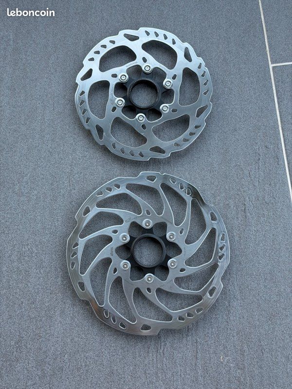 DISCO ROTOR SHIMANO SM-RT70 DE 203 MM ICE TECH - E-BIKE - CENTER LOCK