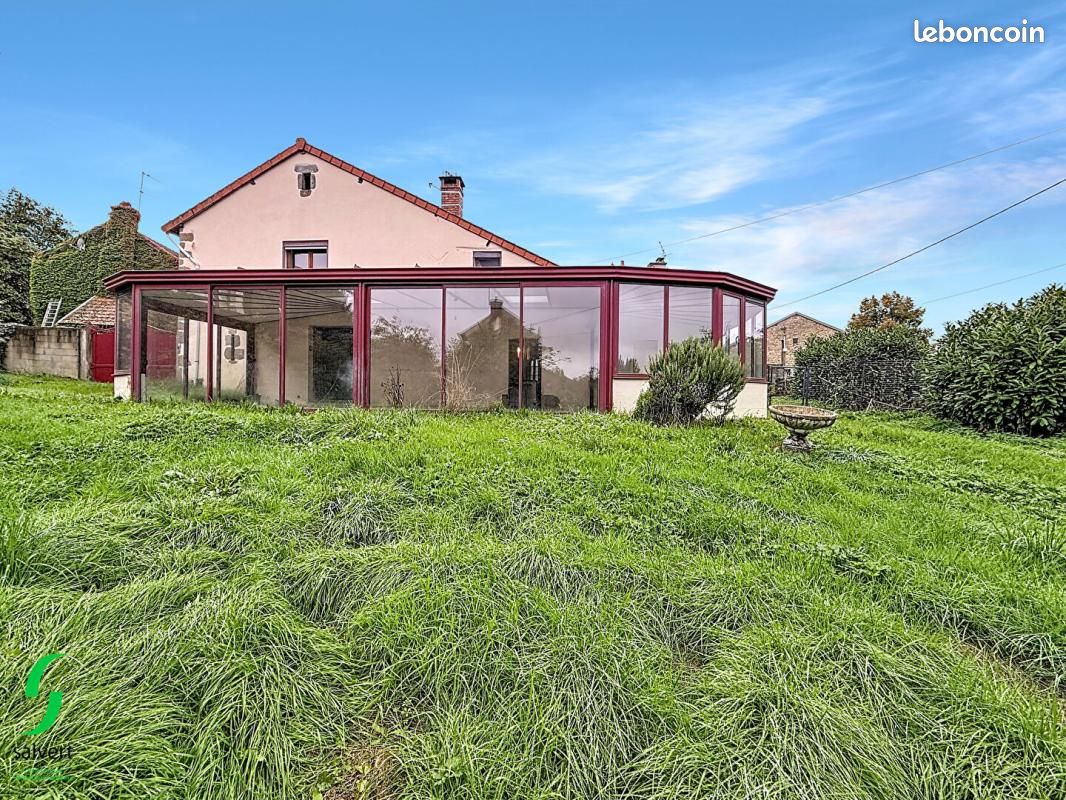 Maison 5 pièces 163 m² · à Ahun · 163 m² · 77 500 €