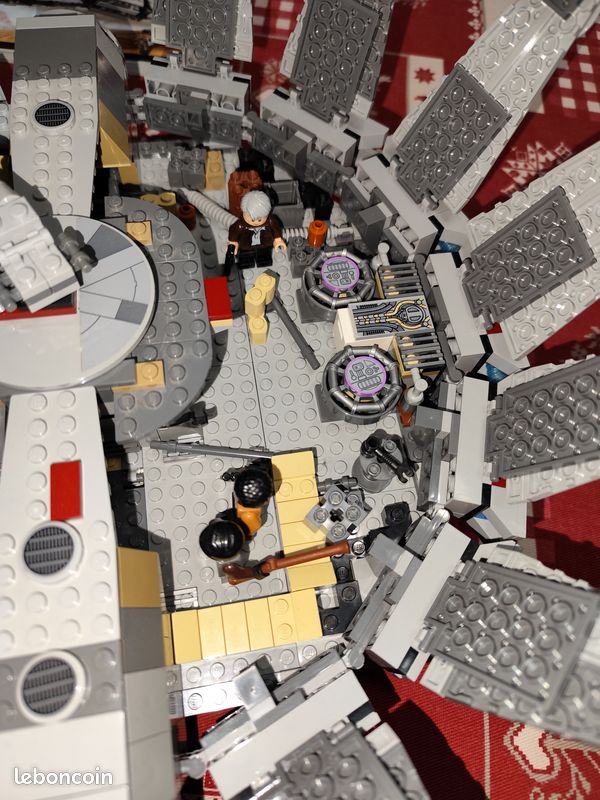 Lego Star Wars 75105 Faucon Millenium Jeux Jouets