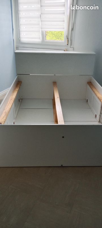 Lit adulte avec tête de lit et rangement (image 4)