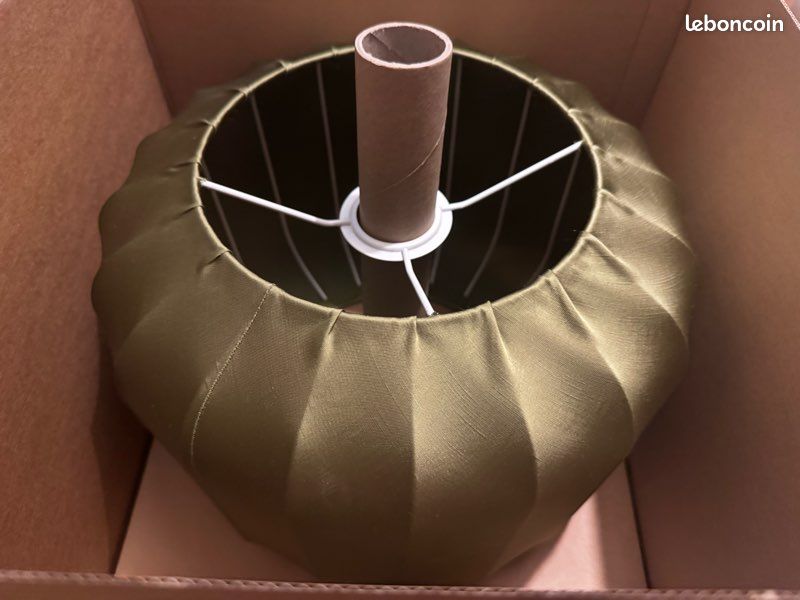 Lampe Mezzo Bois - Sezane - Les Composantes (image 2)