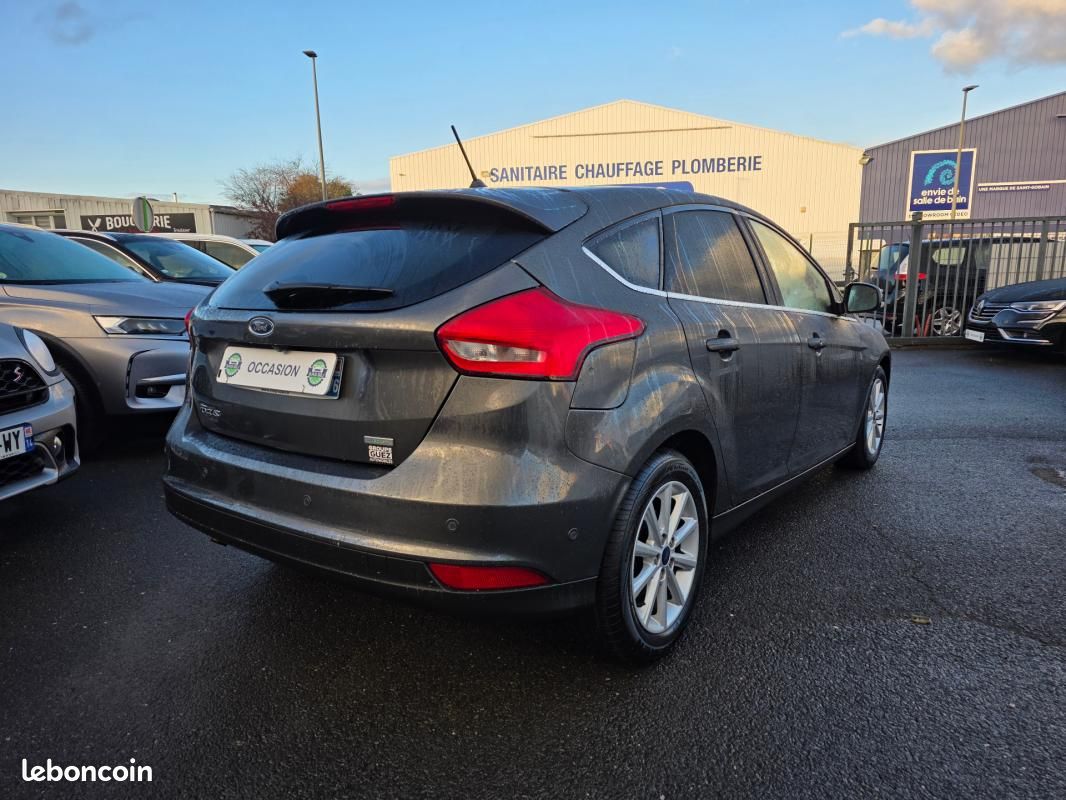 Ford Focus 1.0 EcoBoost 125 S&S Titanium (image 4)