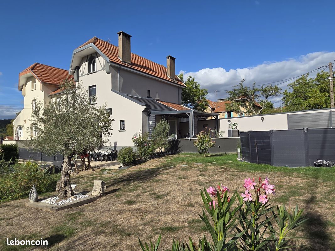 Maison 6 pièces 103 m² · à Veckring · 103 m² · 224 000 €