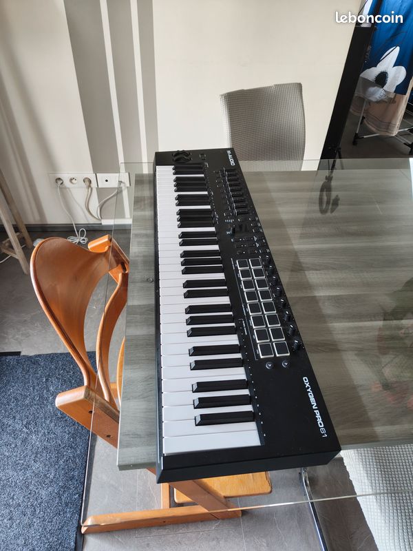 M-audio oxygen pro 61 (image 2)