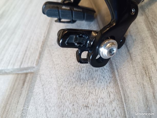 Blocs Et Chaussures De Frein Campagnolo BR-SR040 Pour Vélo - Lot Neuf