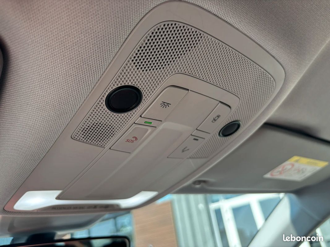 Audi A1 SPORTBACK 25 TFSI Advanced GARANTIE AUDI 2028/SIEGES CHAUFFANT/APPLE CAR PLAY/PACK DESIGN NOIR (image 34)