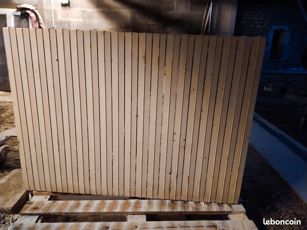 Radiateur en fonte (image 1)