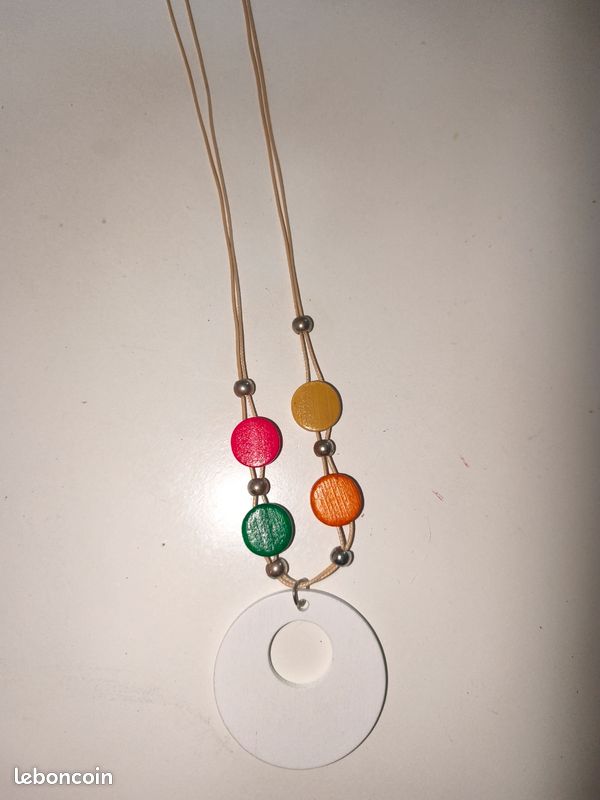 Collier fille (image 1)