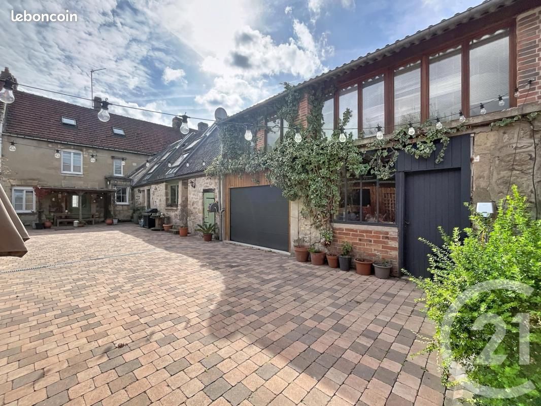 Maison 7 pièces 252 m² · à Verberie · 252 m² · 425 000 €