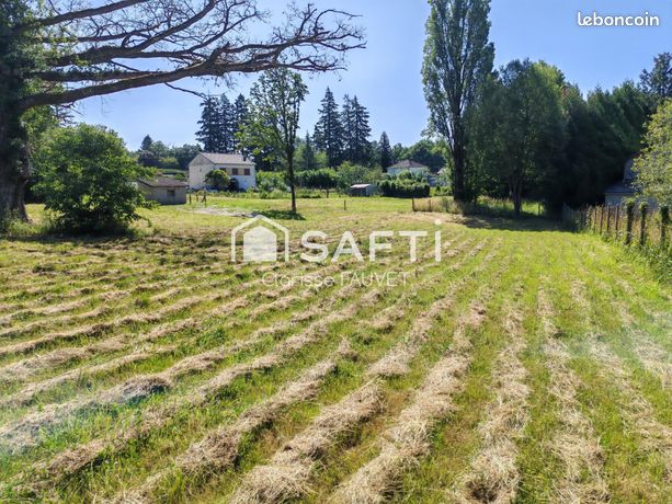 Terrain 1500 m² PANAZOL