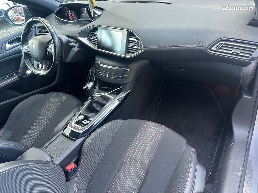 PEUGEOT 308 SW SW 1.2 PURETECH 130CH GT-LINe (image 20)