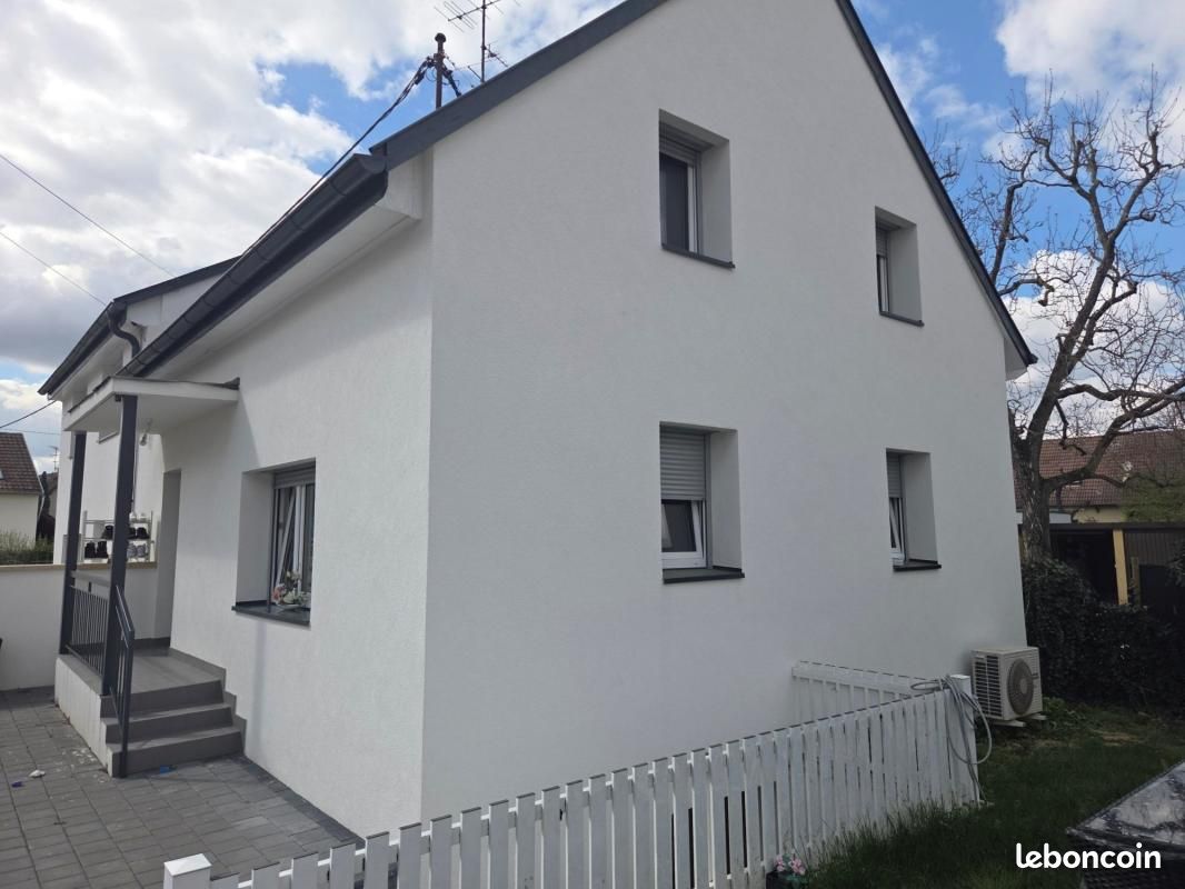 Maison 4 pièces 74 m² · à Saint-Louis · 74 m² · 1 390 €