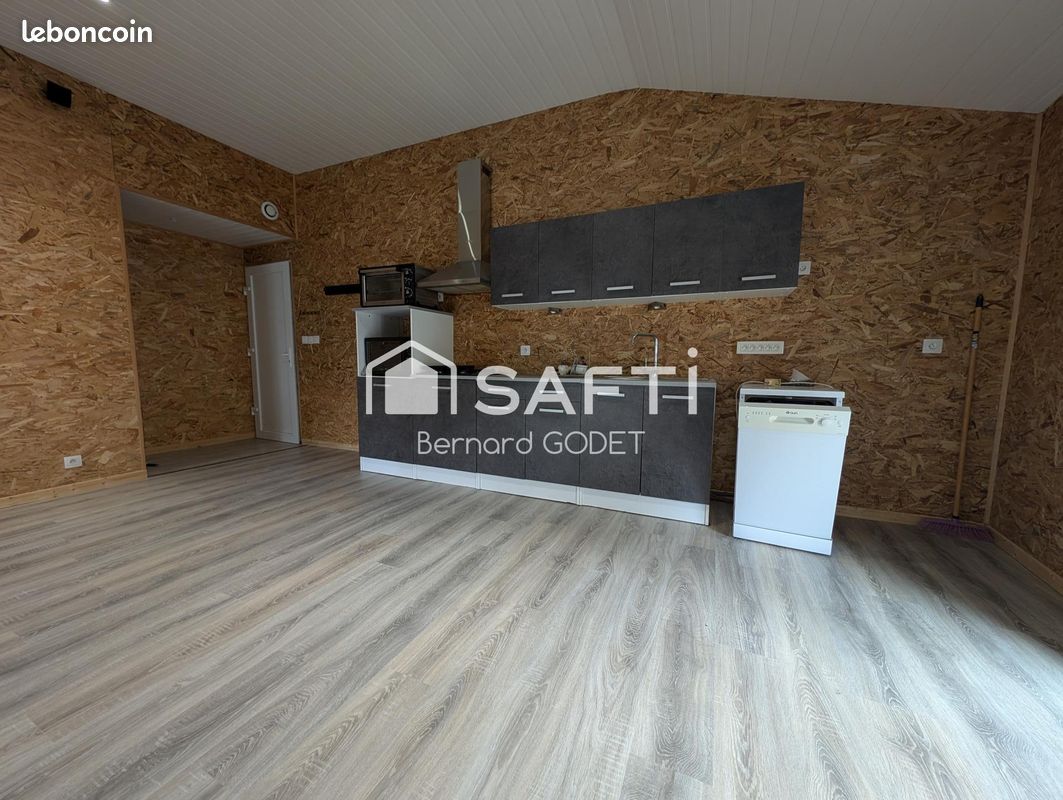 Propriété 5 pièces 171 m² (image 1)