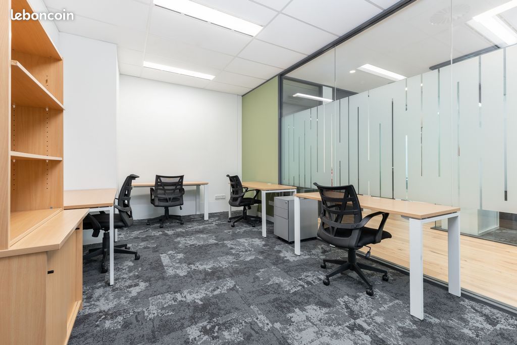Bureau en espace ouvert à louer pour 15 personnes à Paris, Olympiades Paris (image 1)
