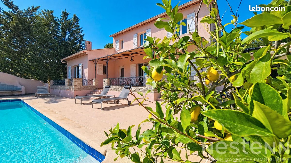 Maison 4 pièces 125 m² · à Saint-Maximin-la-Sainte-Baume · 125 m² · 659 000 €
