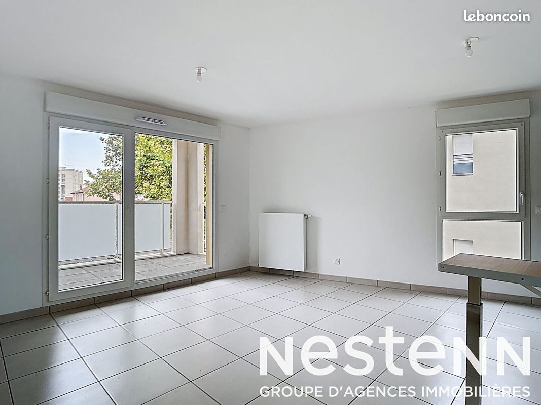 Appartement 2 pièces 45 m² · à Vénissieux · 45 m² · 682 €/mois