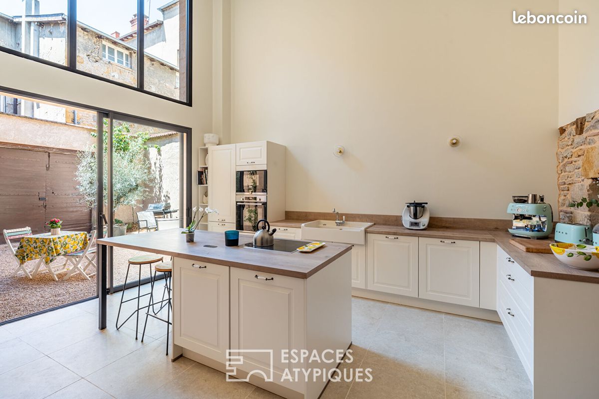 Maison 5 pièces 157 m² · à Val d'Oingt · 157 m² · 430 000 €
