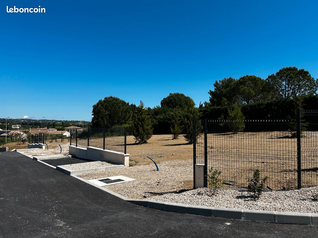 Saze terrain viabilisé · 119 000 €