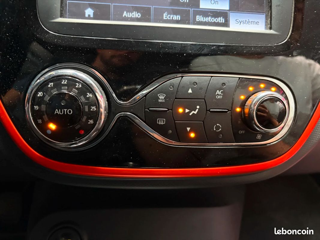 RENAULT CAPTUR dCi 90 Energy S&S eco² Intens / REVISION OK / CAMERA DE RECUL (image 34)