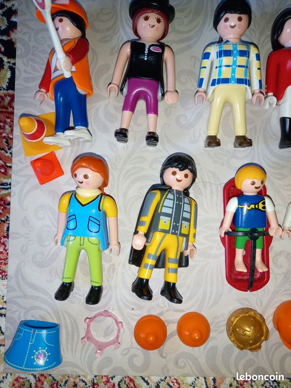 Lot Playmobil personnages accessoires (image 6)