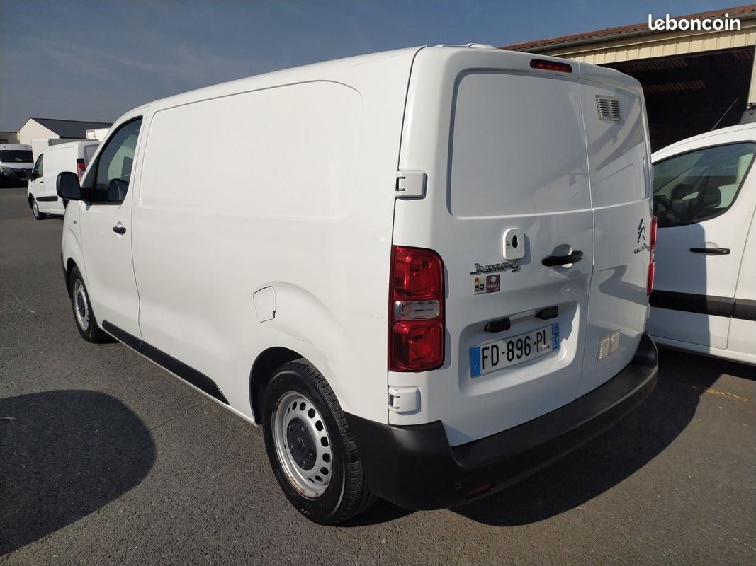 11490 HT - CITROEN Jumpy Blue HDI 95 Business GPS 1,6 L - 02/2019 - 90959 kms (image 4)