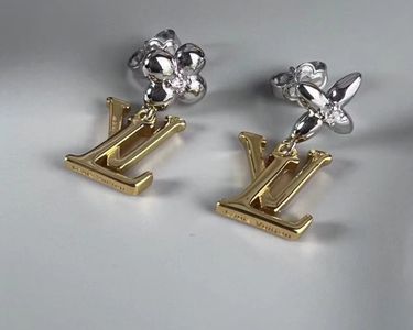 Annonces Montres & Bijoux Louis Vuitton - Boucles d'oreilles - Leboncoin