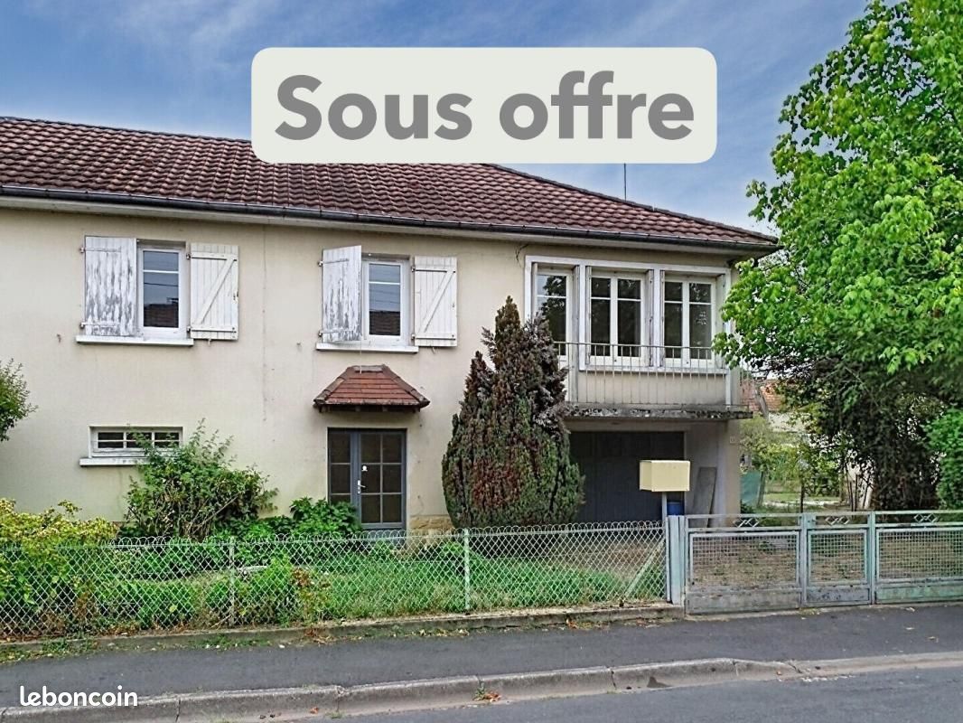 Maison 7 pièces 117 m² · à Montignac-Lascaux · 117 m² · 157 200 €