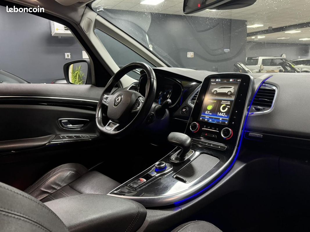 RENAULT ESPACE 1.6 Energy dCi - 160 - BV EDC 2017 V Intens PHASE 1 (image 8)