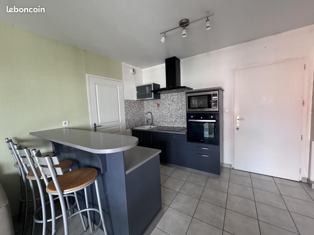 Appartement 2 pièces 45 m² · à Saint-Étienne · 45 m² · 565 €