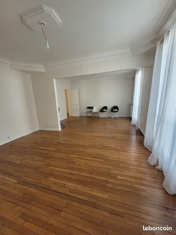 Appartement 6 pièces 130 m² · à Saint-Mandé · 130 m² · 3 450 €/mois