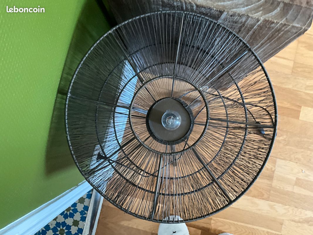 Lampe noire (image 3)