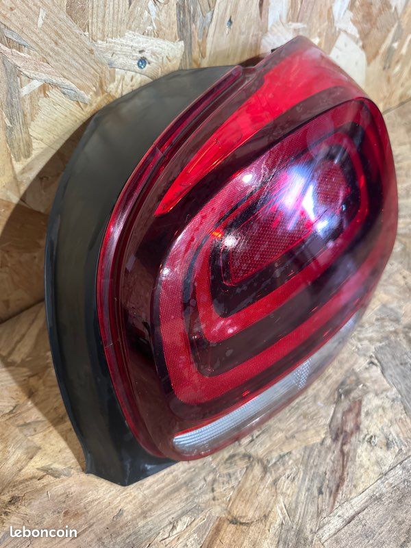Feux De Marche Arrière Valeo Feu Arrière Droit Valeo Pour Citroën C3 III ( 2016-) - Référence 47174 Citroen Jumpy