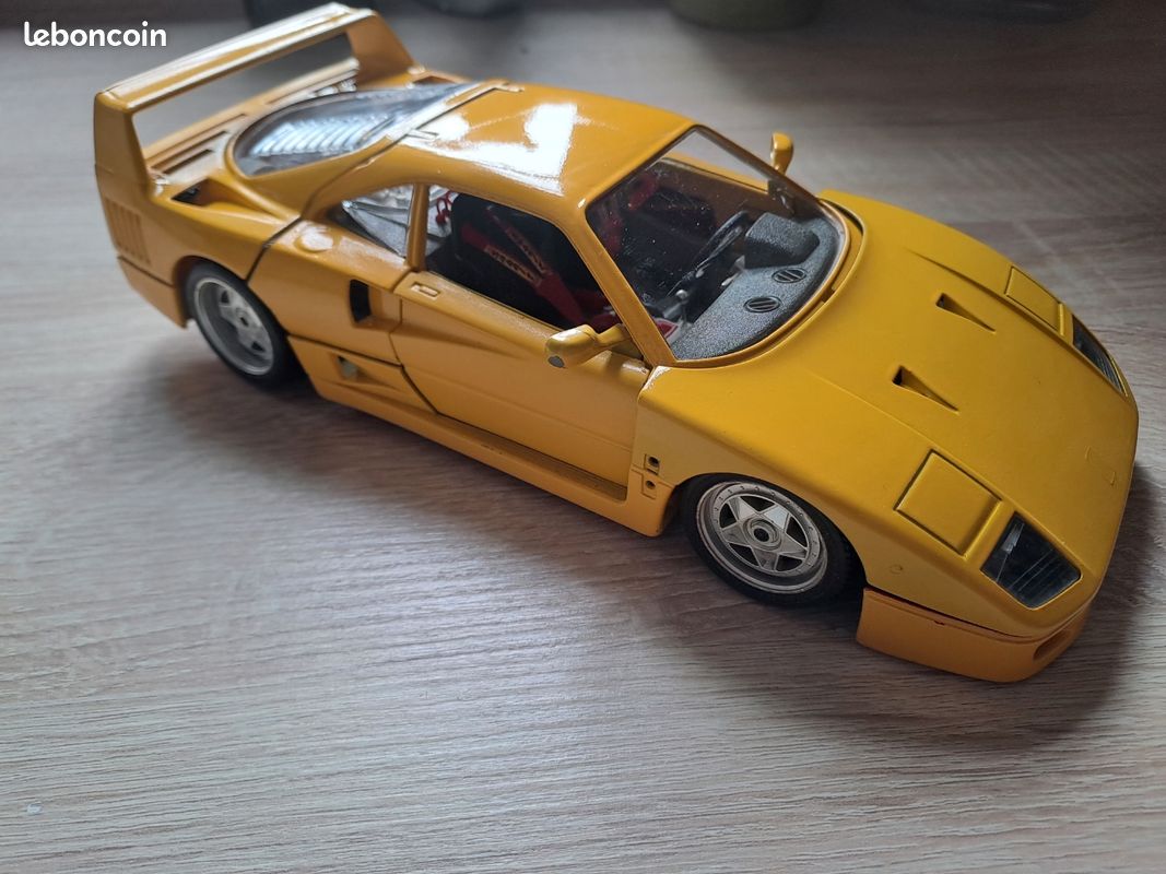 Harnais Baquet Miniature Ferrari F40 1/24 Bburago #A31 - Occasion Avec Traces, Pièce Détachée Rare