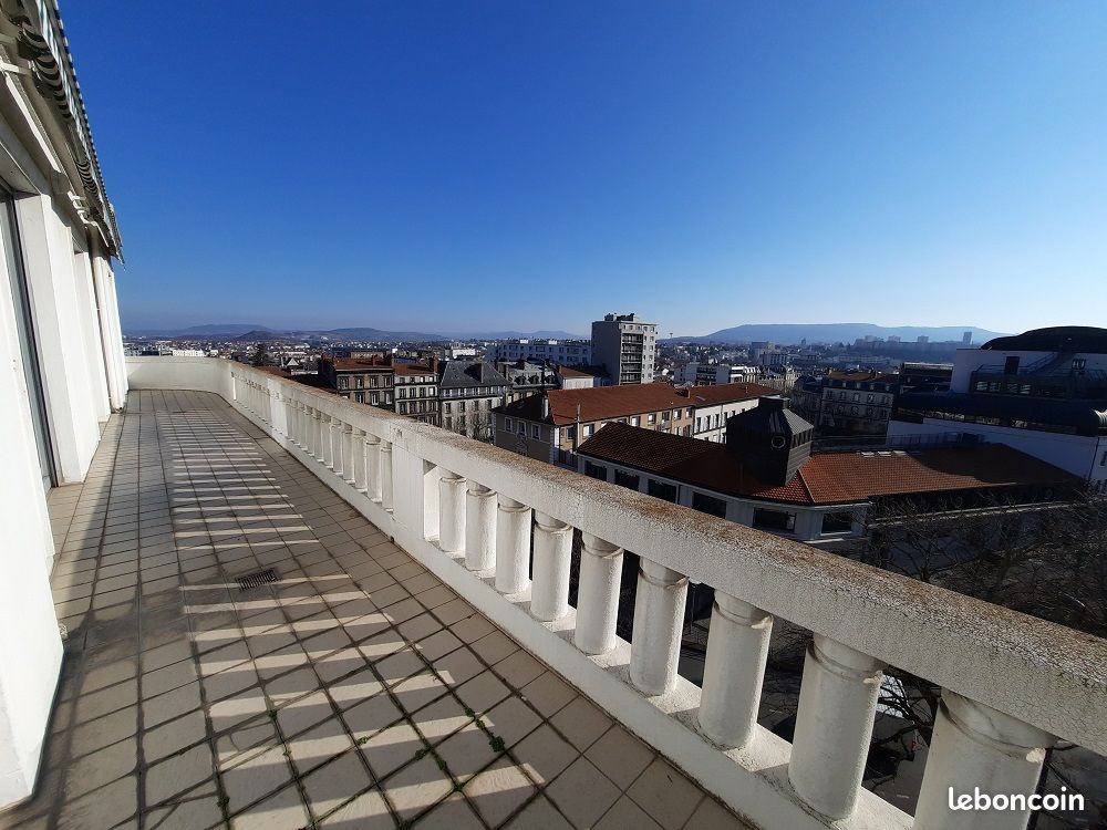 Appartement 6 pièces 148 m² · à Clermont-Ferrand · 148 m² · 2 100 €/mois