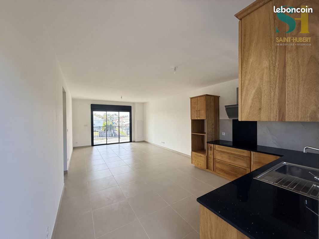 Appartement 3 pièces 62 m² · à Saint-André · 62 m² · 940 €/mois