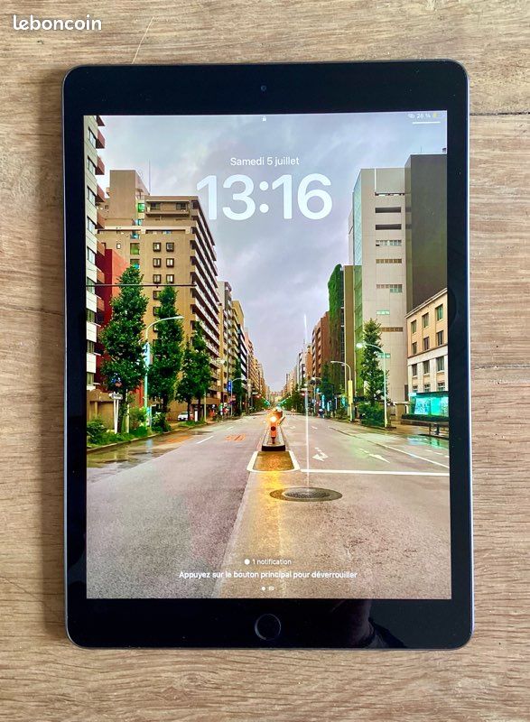IPad 8ème Génération (2020) - 32 Go - Gris Sidéral - Complet avec Boîte - Tablettes & Liseuses