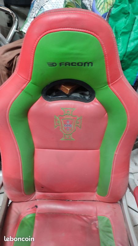 Facom fauteuil bureau au couleurs du Portugal (image 1)