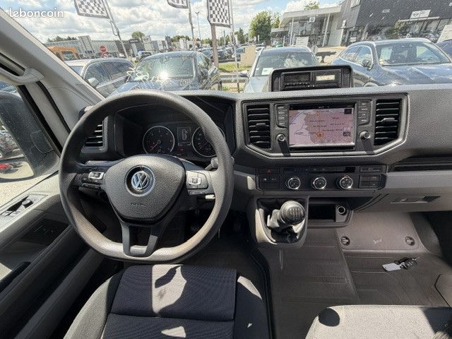Volkswagen CRAFTER FOURGON VOLKSWAGEN CRAFTER 177 CV GPS TEL CAMERA DE RECUL VITRE ARRIERE Fourgon Business Line L4 H3 (21 243HT) (image 39)