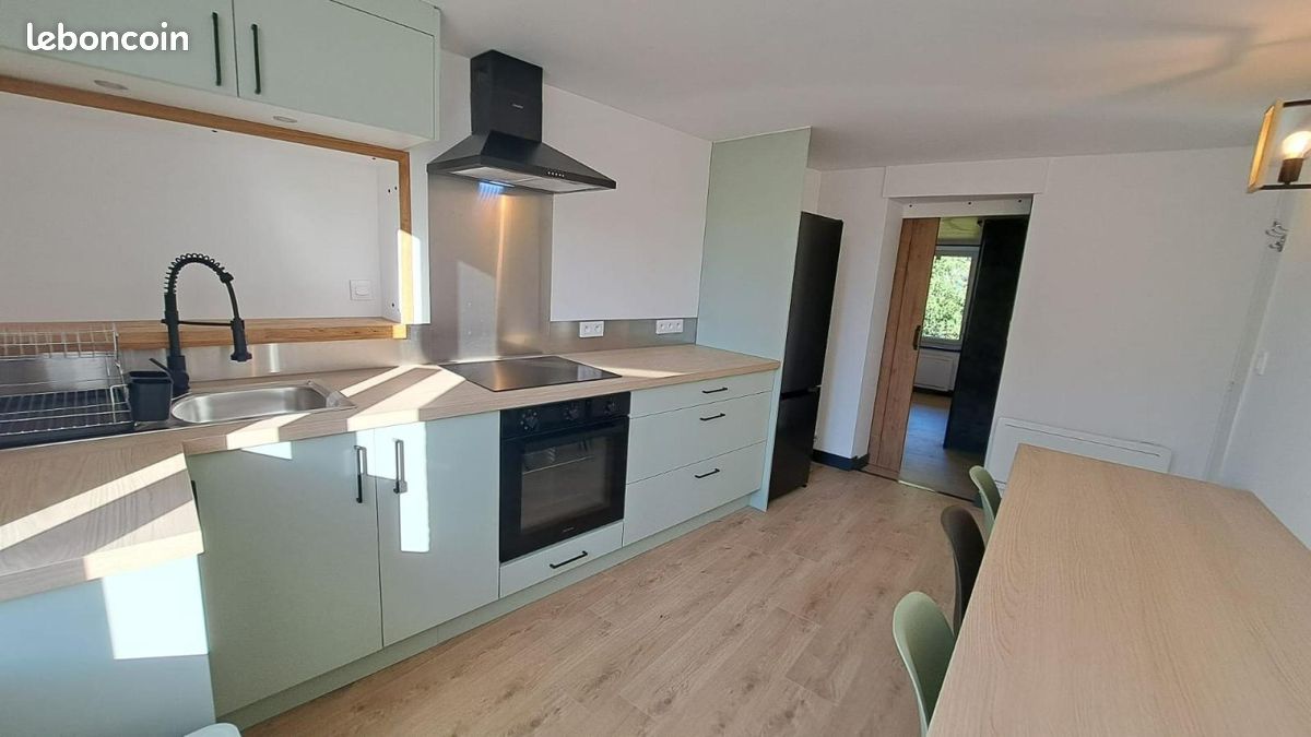 Appartement 2 pièces 25 m² · à Poligny · 25 m² · 499 €