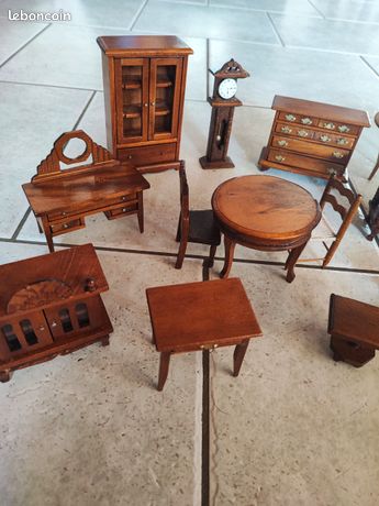 Lot De 4 Chaises + Fauteuil Miniature Ancien – Mobilier Maison De Poupée En Bois Gravé
